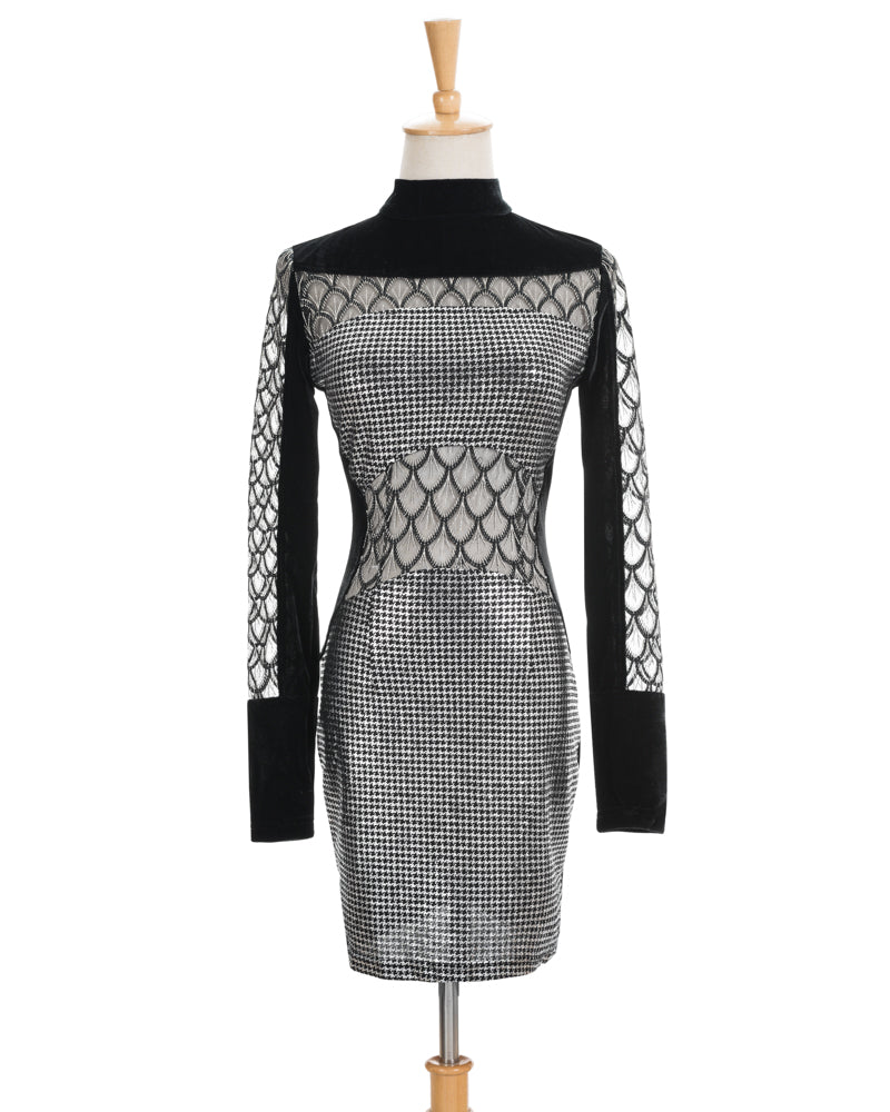 Evelyn Belluci - Metallic Silver Evening Dress