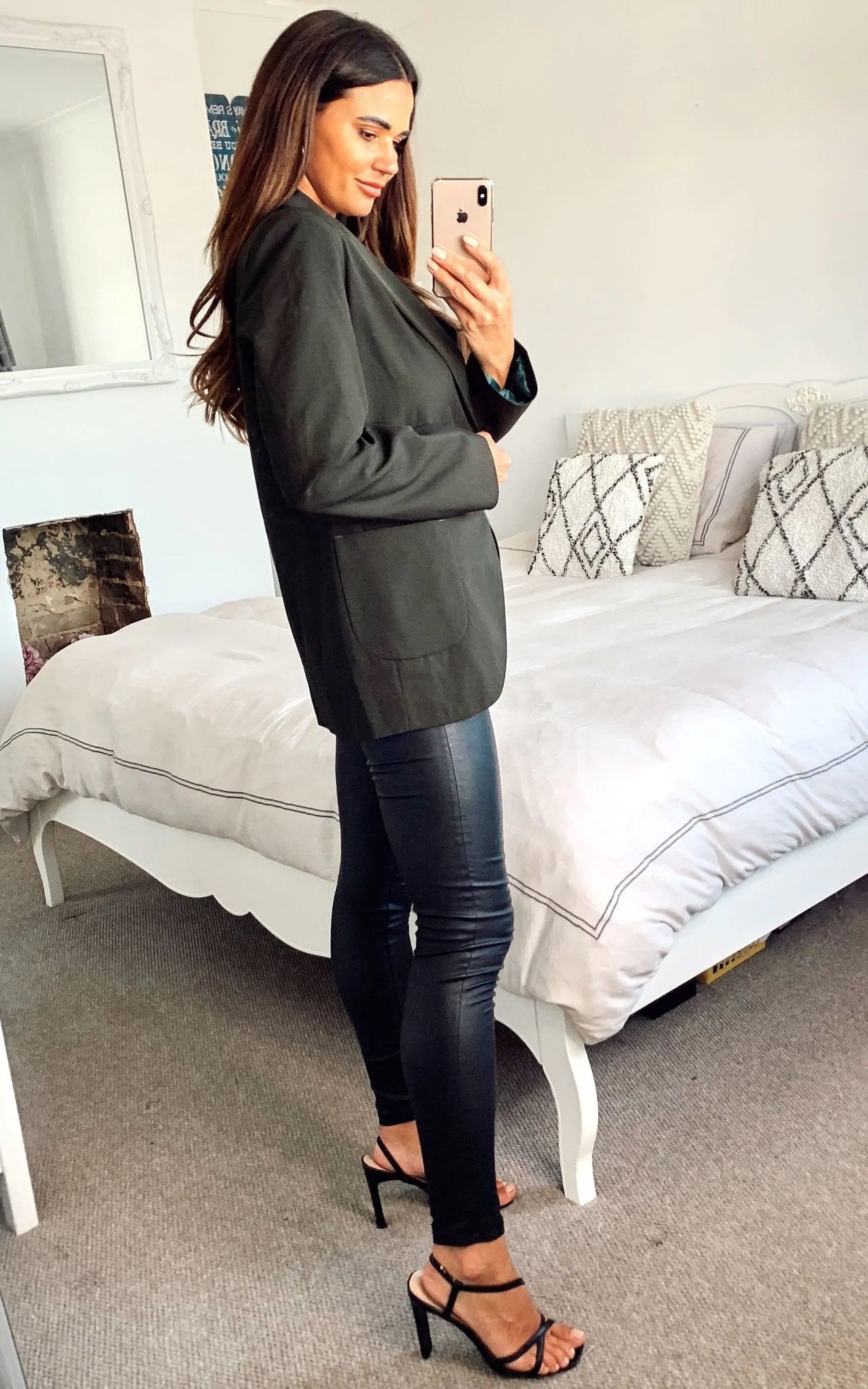 De La Creme - Womens Patch Pocket Tailored Fit Blazer - Great Hall Collections House