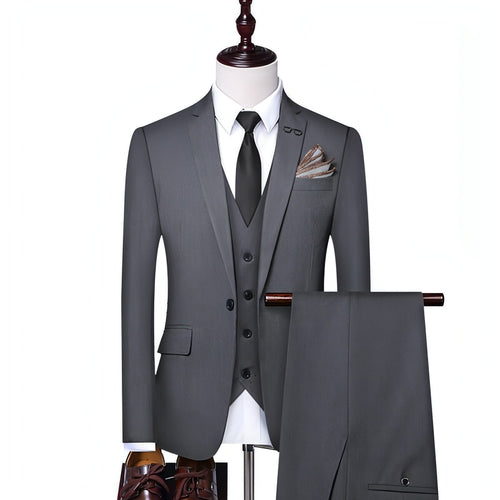 CavalierClass™ – 3PC Men's Banquet Suit Set