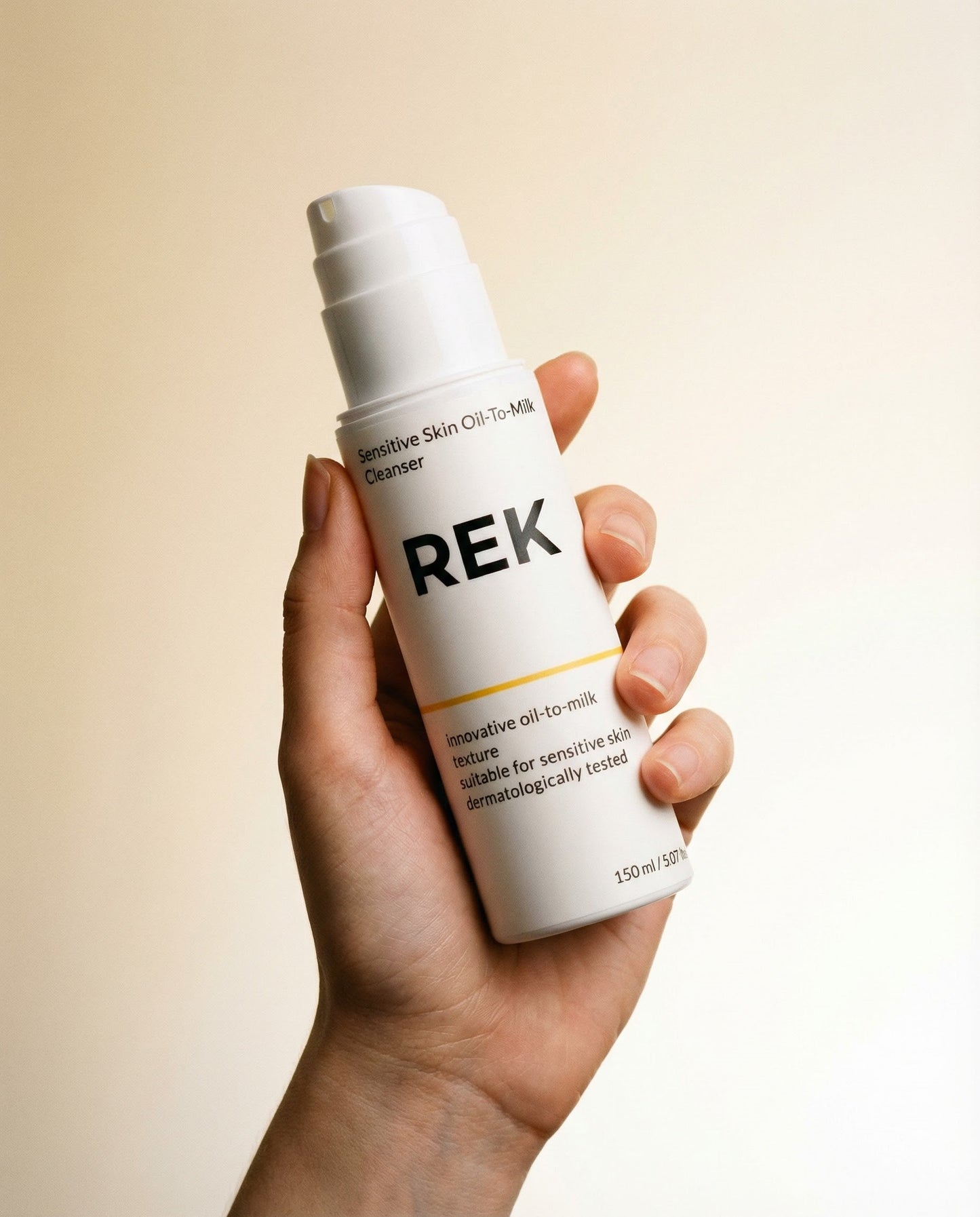 Oil-To-Milk Cleanser – Sensitive Skin Formula