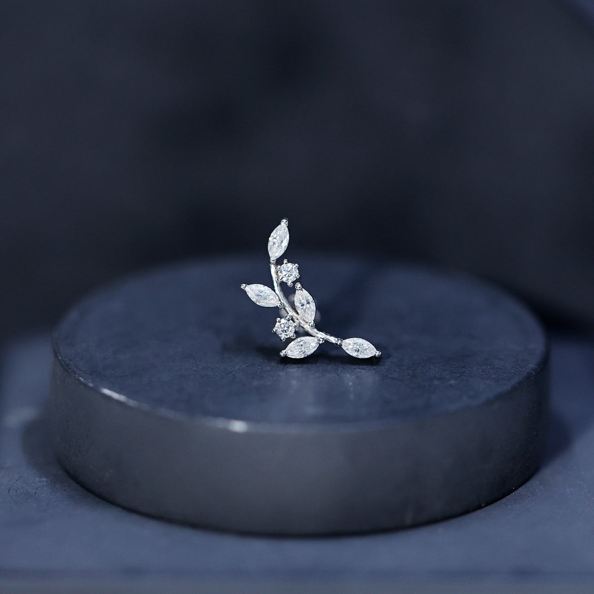 Womens Marquise Diamond Leaf Crawler Earring