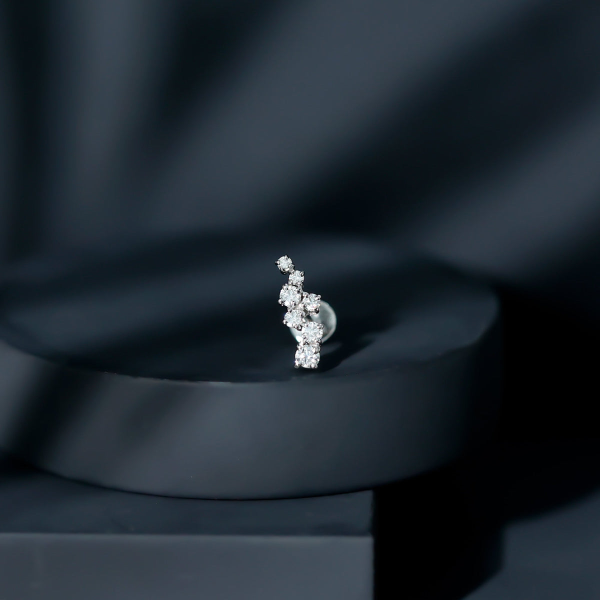Round Moissanite Cluster Ear Crawler Earring for Helix Piercing