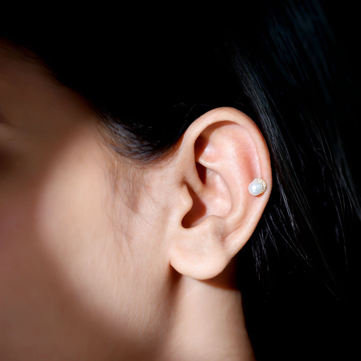Natural Pearl Solitaire Helix Earring with Diamonds
