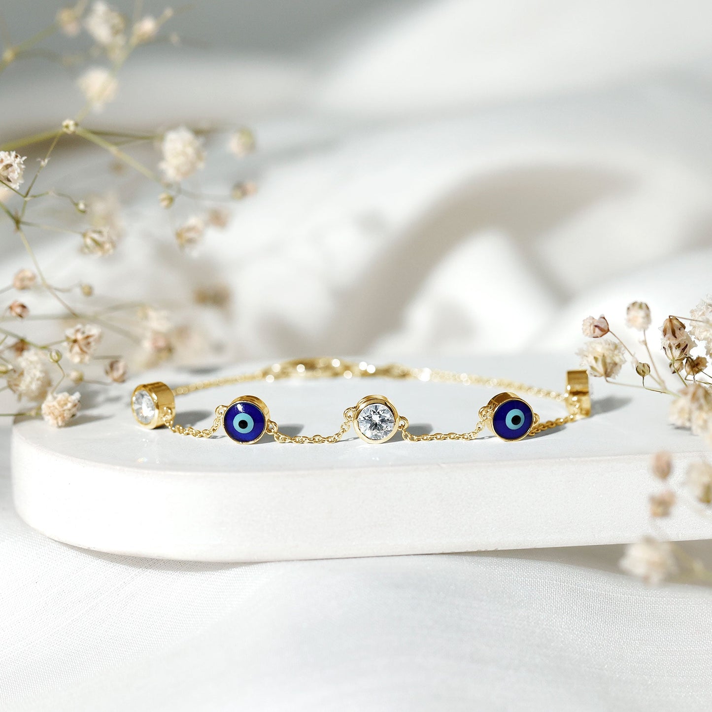 Lab Grown Bezel Set Diamond Evil Eye Bracelet