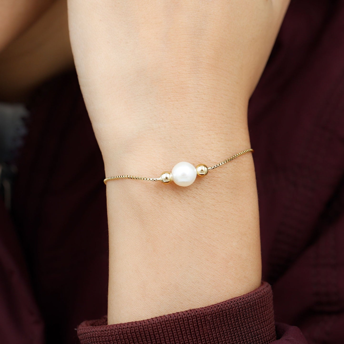 7.4 Carat Freshwater Pearl Solitaire Bolo Bracelet