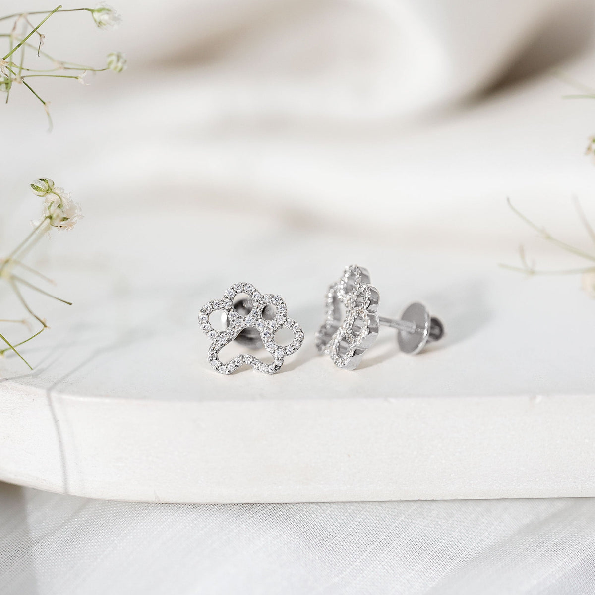 Moissanite Paw Print Earrings With Certificate