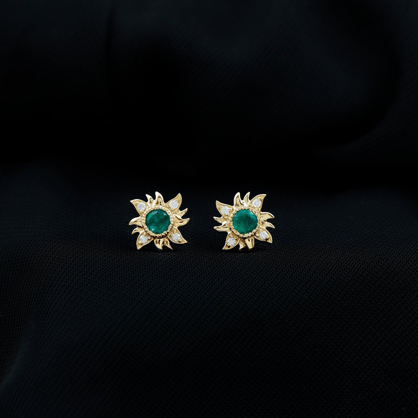 0.99 Carat Round Emerald and Diamond Sunburst Stud Earrings
