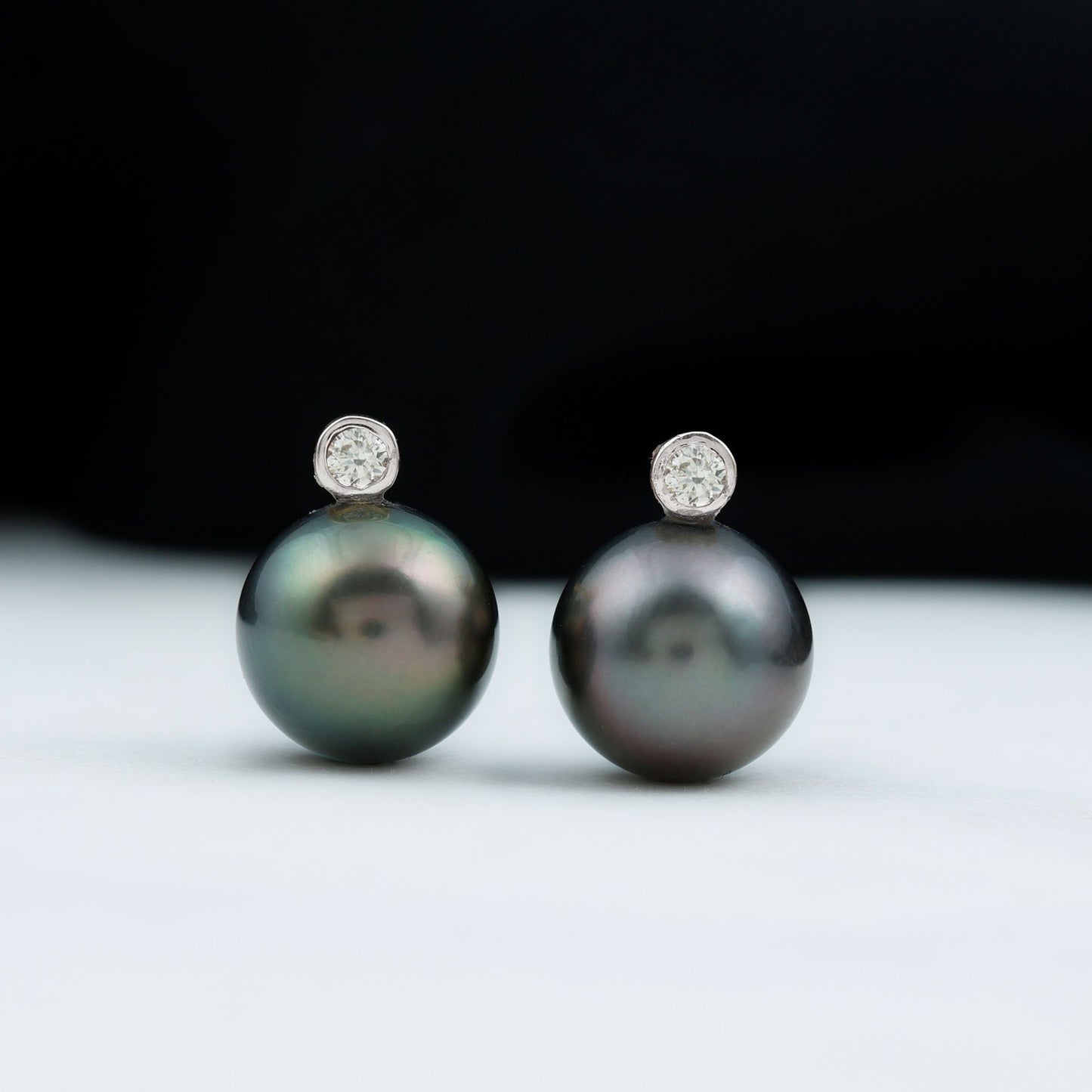 Genuine Tahitian Black Pearl Stud Earrings For Women