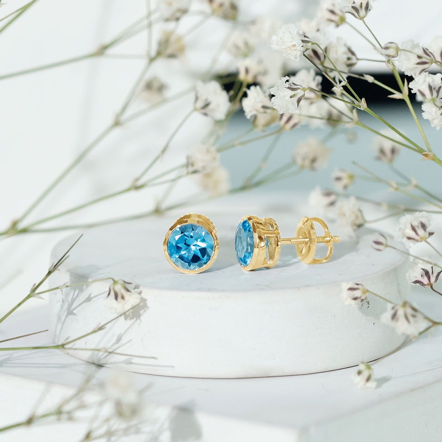 Natural 1.6 Carat Aquamarine Stud Earrings in Bezel Setting