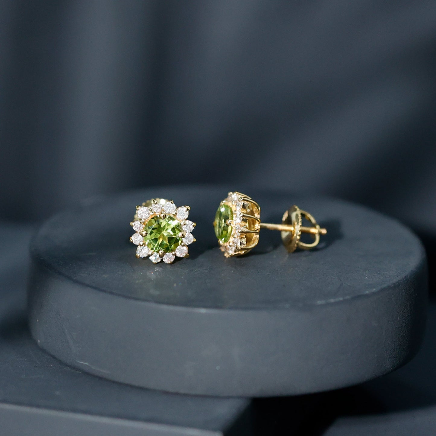 1 Carat Peridot Stud Earrings with Diamond Halo