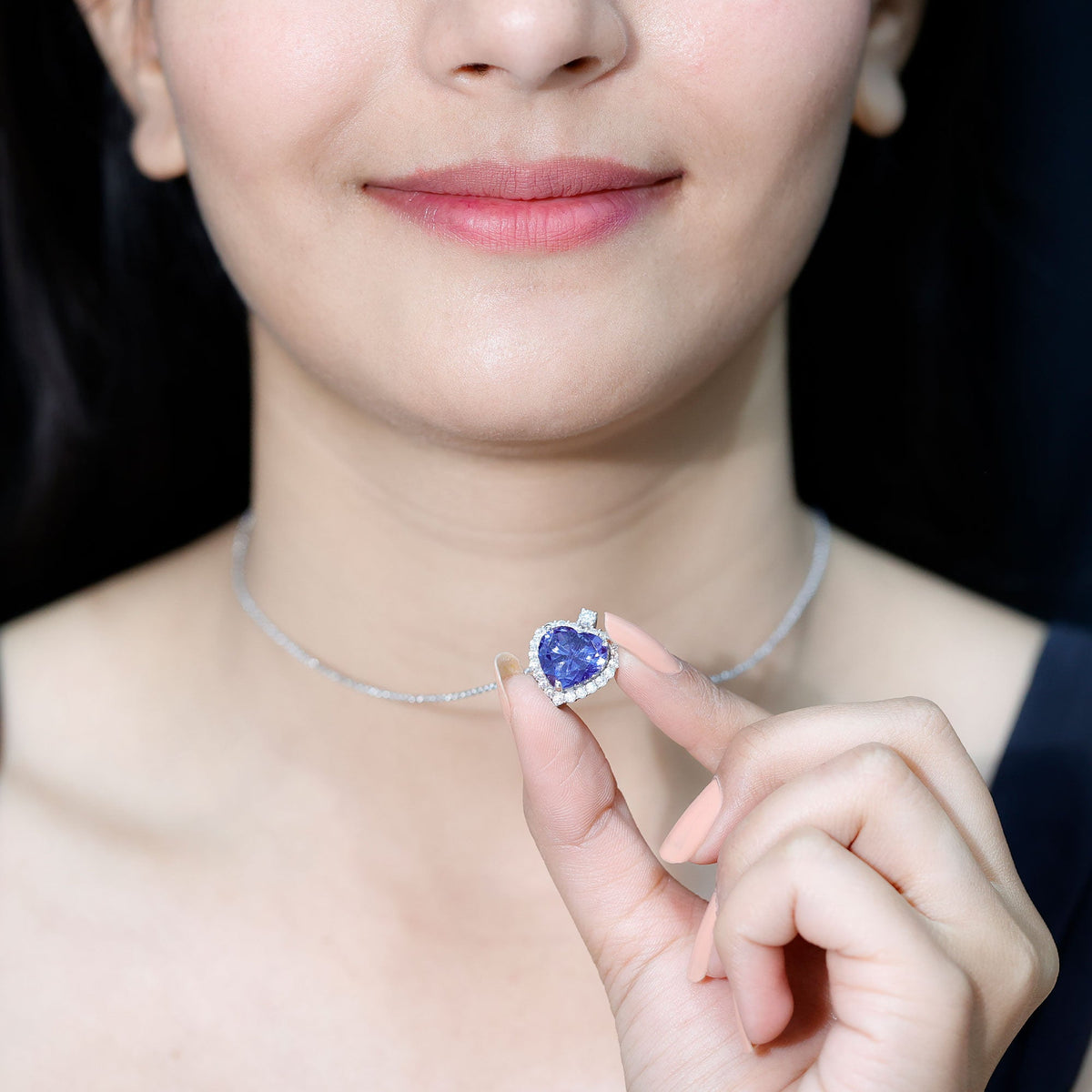 5.6 Carat Lab Grown Blue Sapphire Heart of The Ocean Necklace With Silver Chain