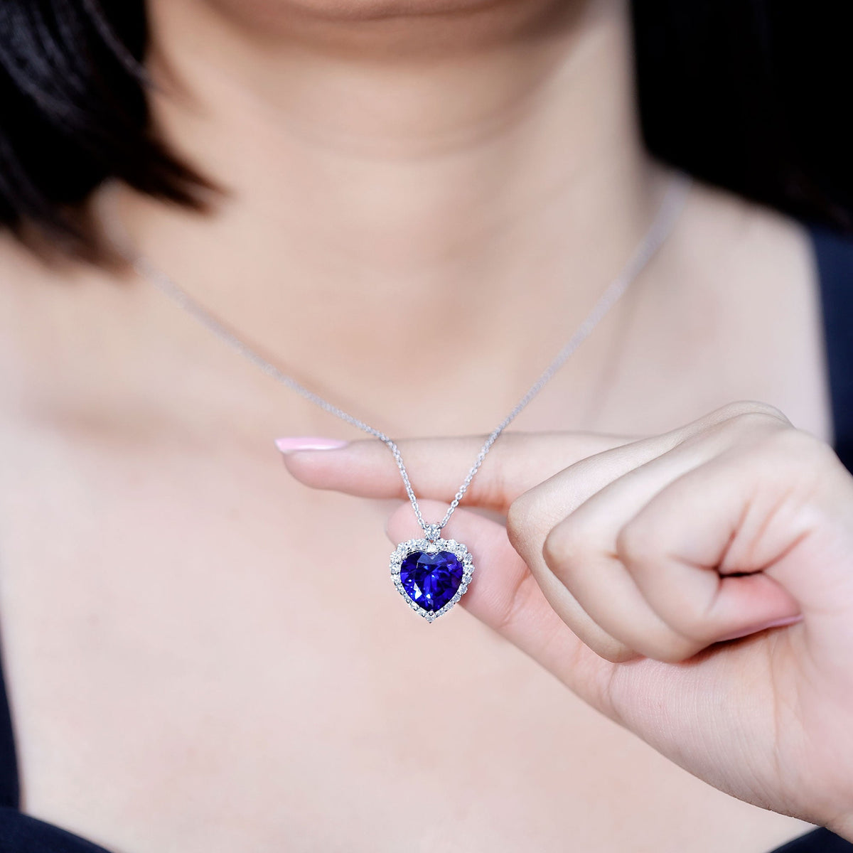 Lab Grown Blue Sapphire Heart of the Ocean Necklace