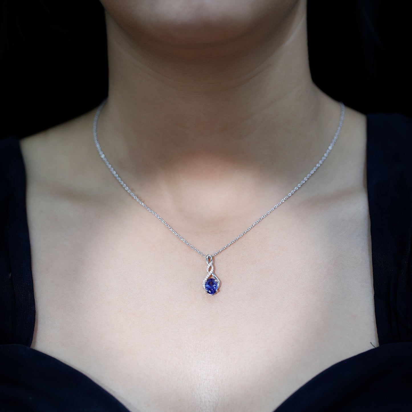 Lab Grown 1.5 Carat Blue Sapphire Infinity Pendant Necklace with Silver Chain