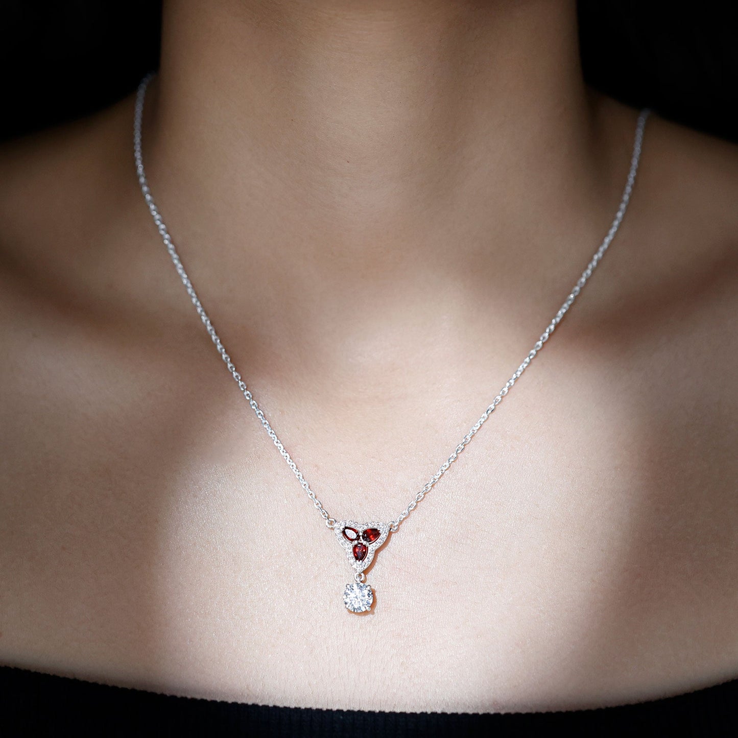 1.2 Carat Lab Grown Diamond Dangle Necklace With Garnet