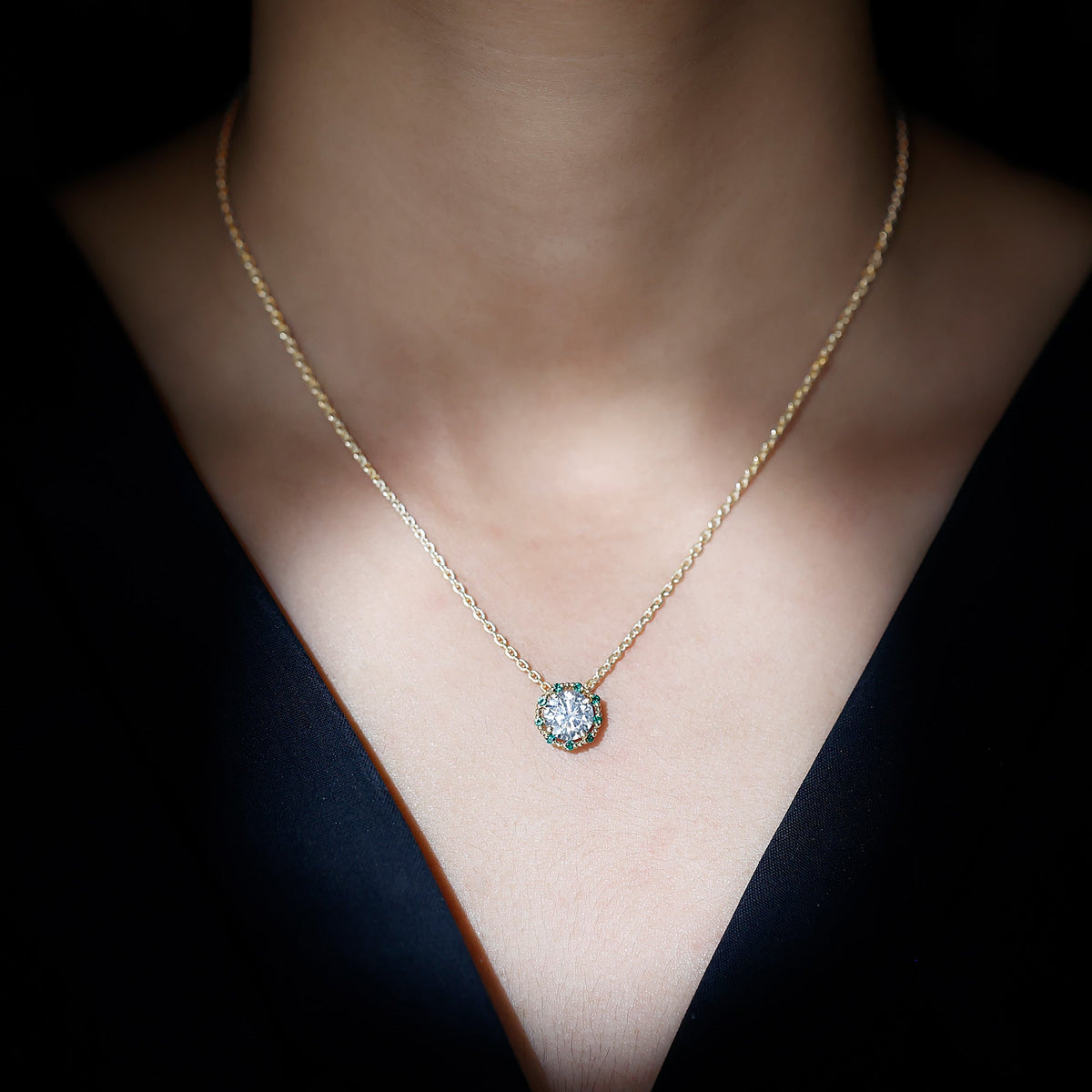 Certified Lab Grown 2 Carat Round Diamond Halo Necklace