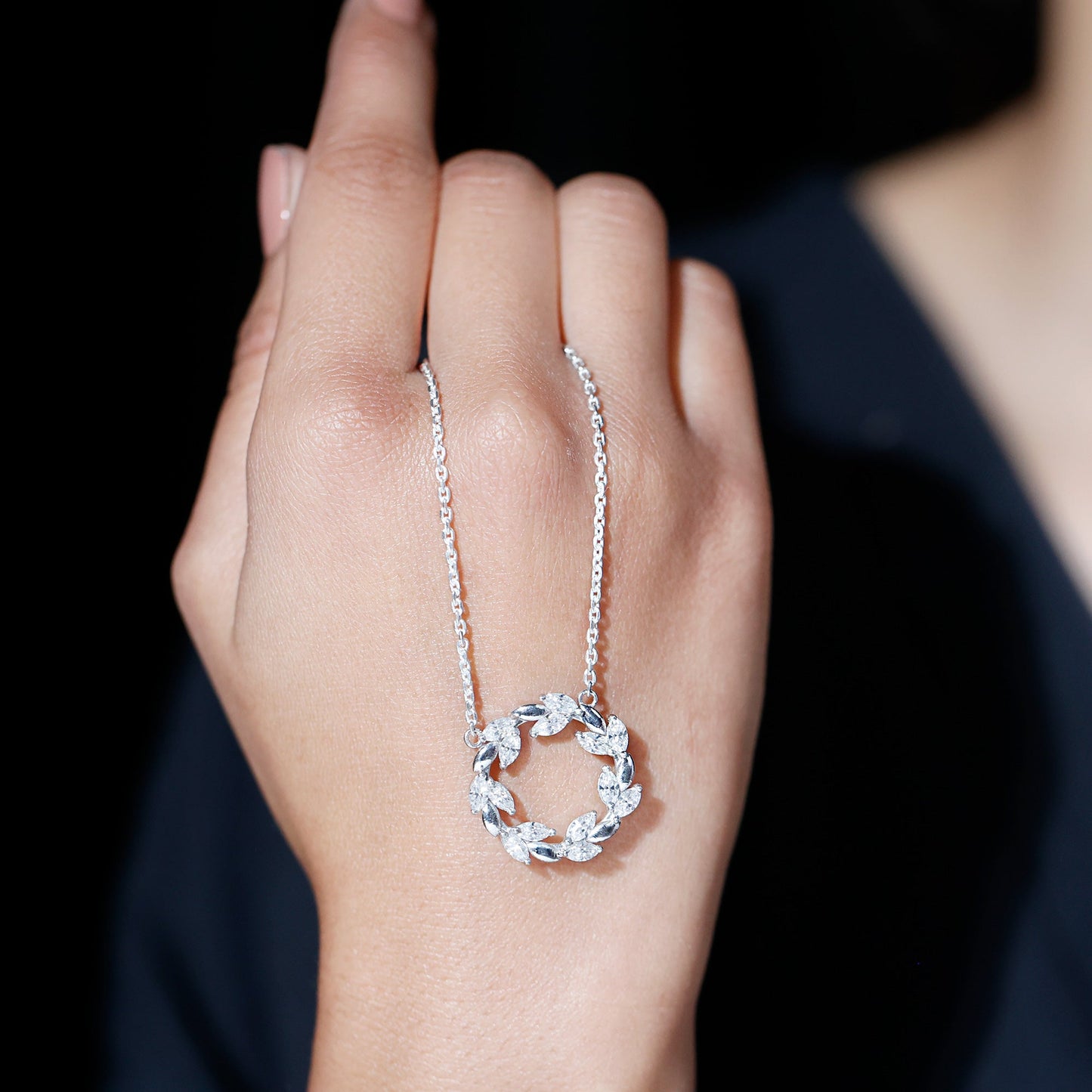 Lab Grown Diamond Nature Inspired Circle Necklace