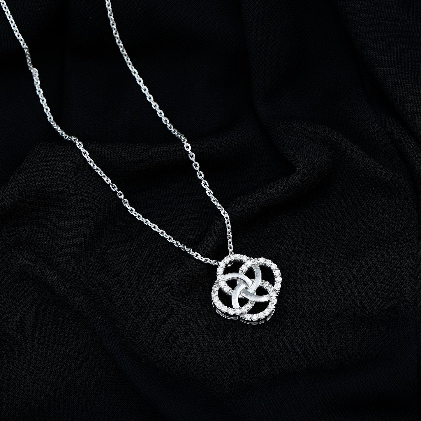 Certified Lab Grown Diamond Interlocking Circle Necklace