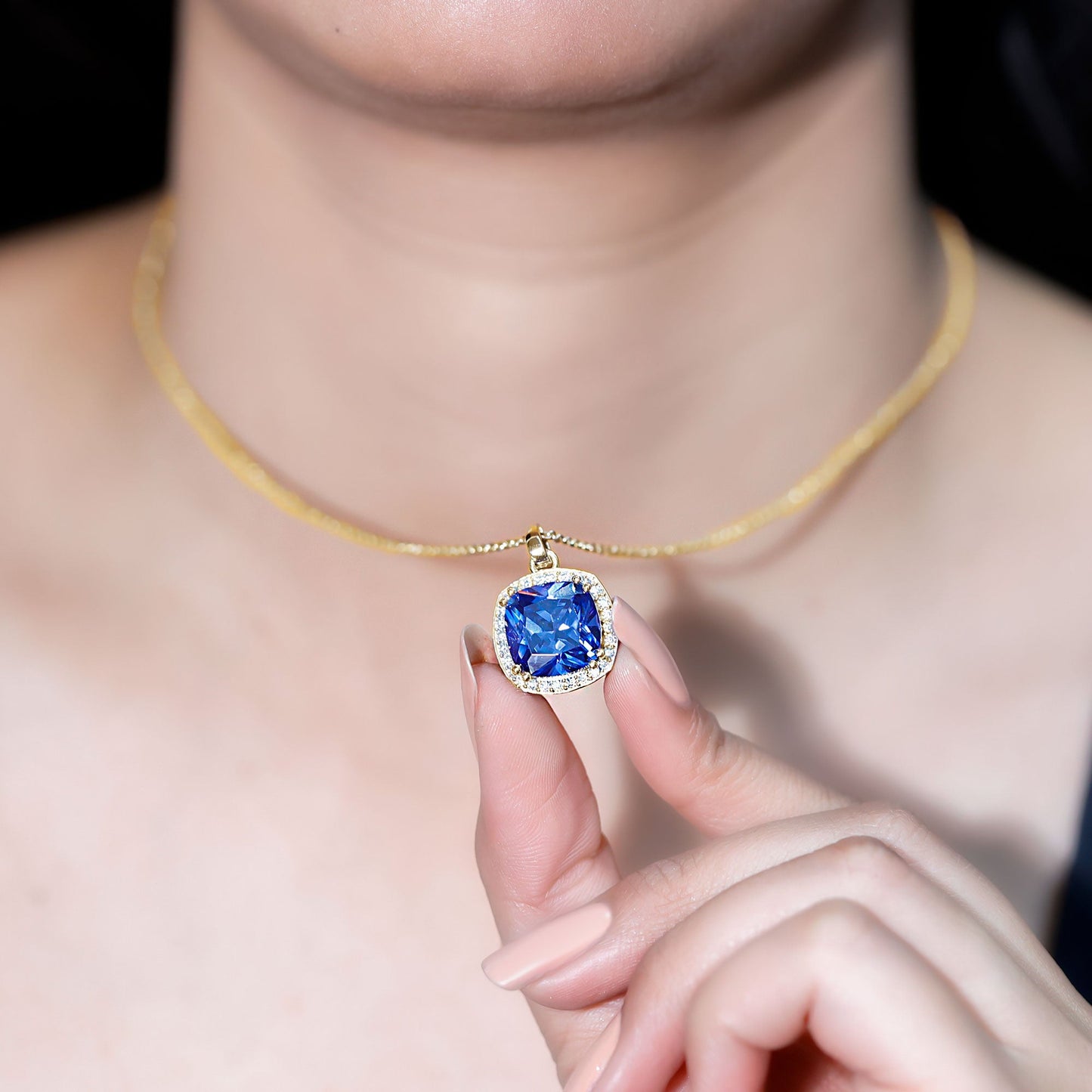 Certified 9 Carat Cushion Lab Grown Blue Sapphire Halo Necklace
