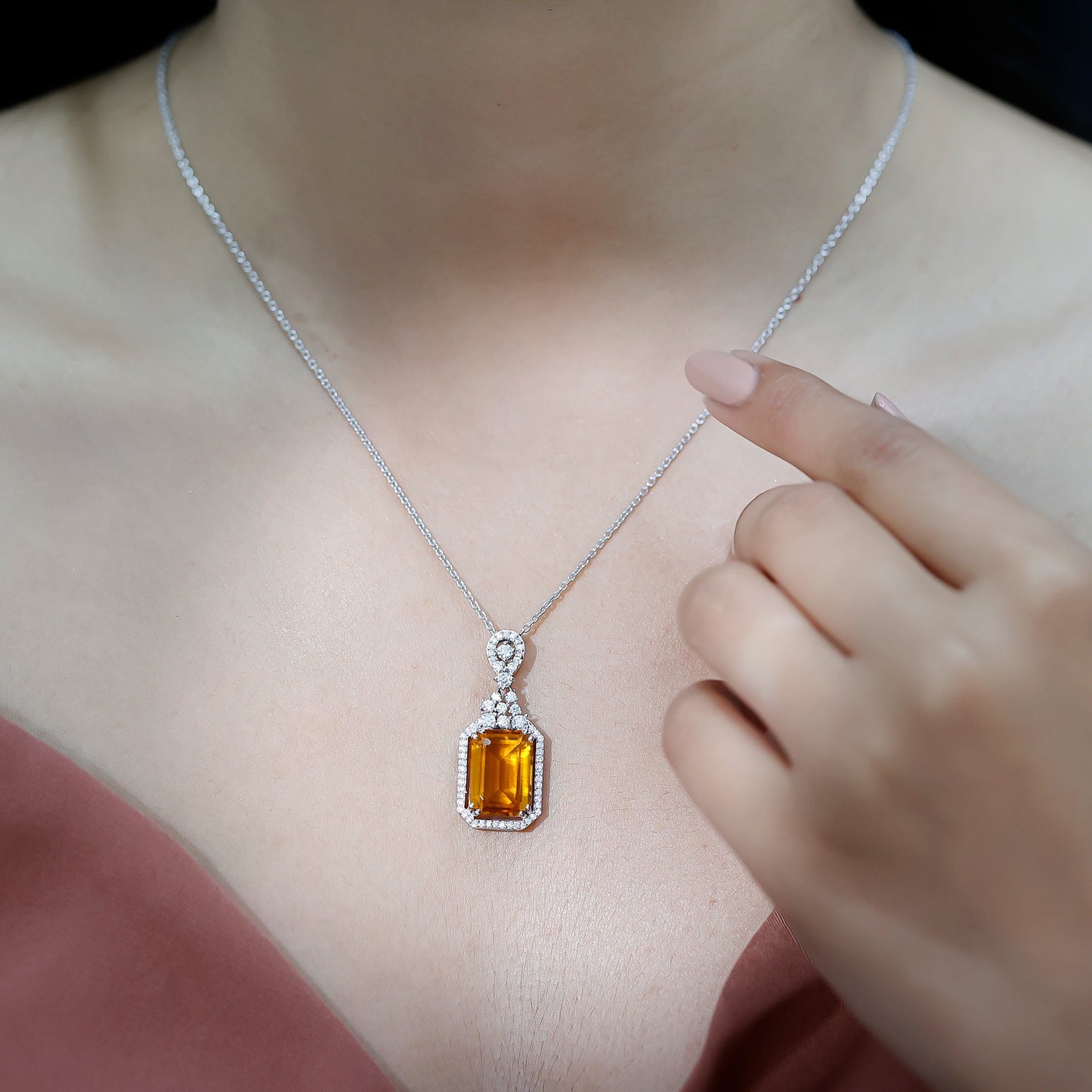 Certified 9 Carat Lab Grown Yellow Sapphire Art Deco Necklace with Moissanite
