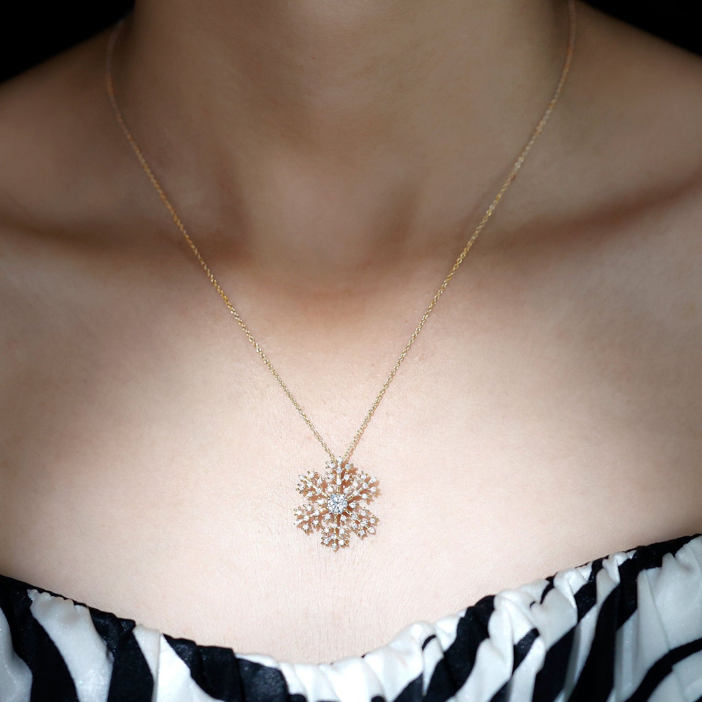 Certified Moissanite Snowflake Pendant Necklace With Chain