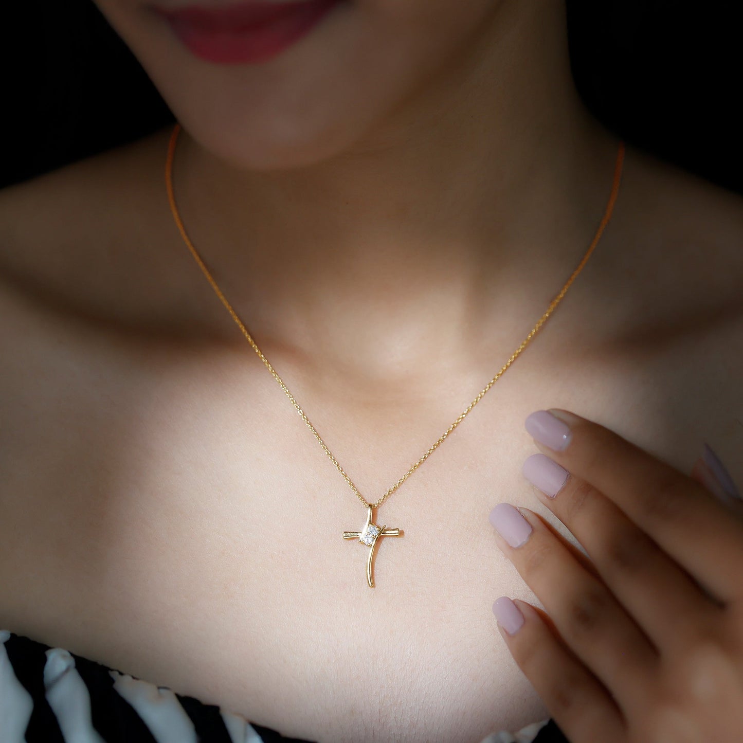 Diamond Cross Pendant Necklace for Women