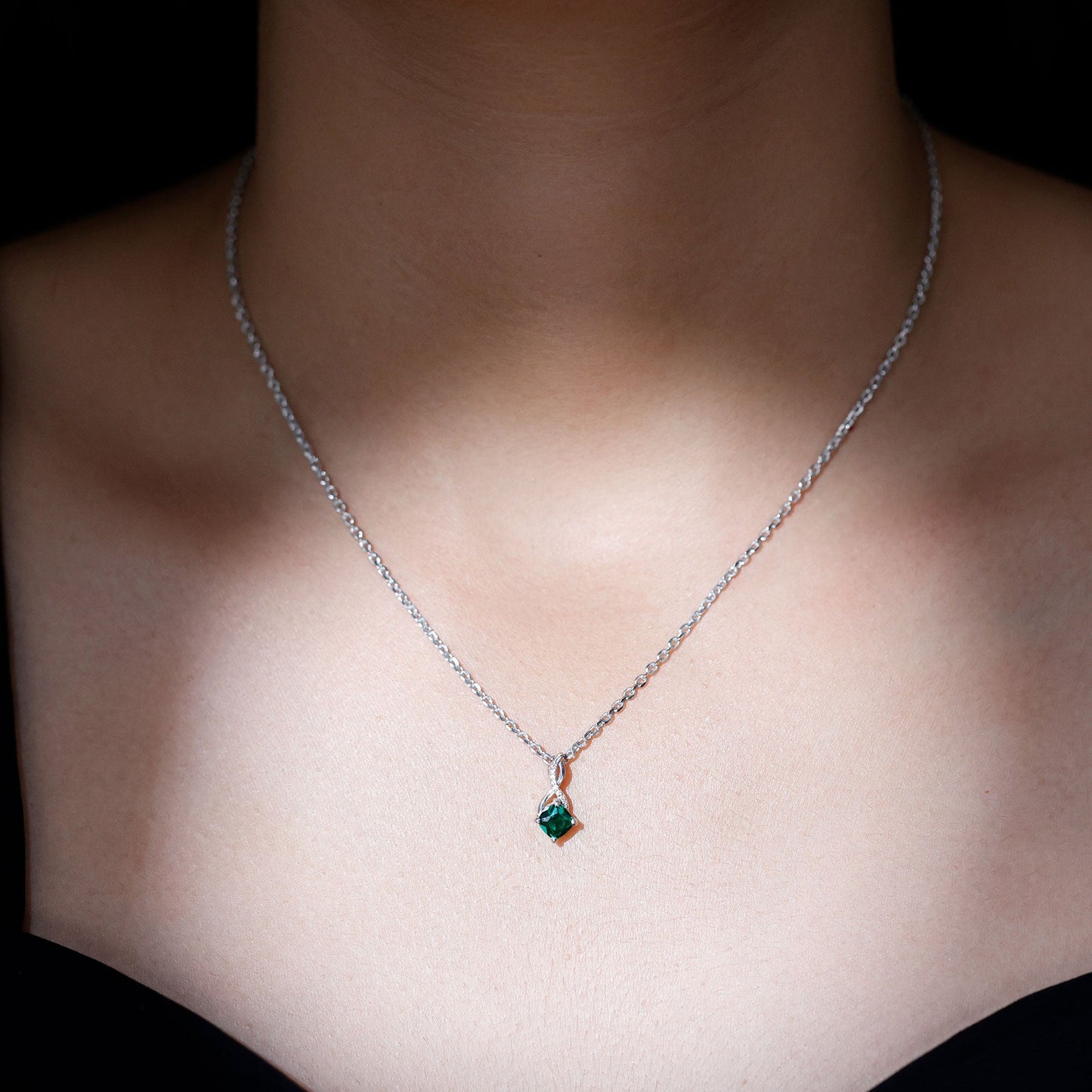 0.9 Carat Cushion Cut Lab Created Emerald Infinity Necklace With Silver Chain