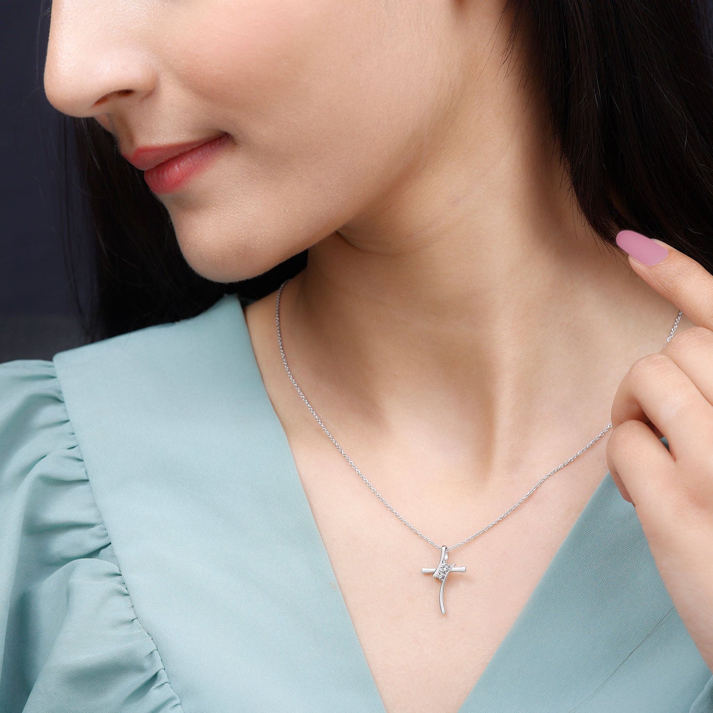 Diamond Cross Pendant Necklace for Women