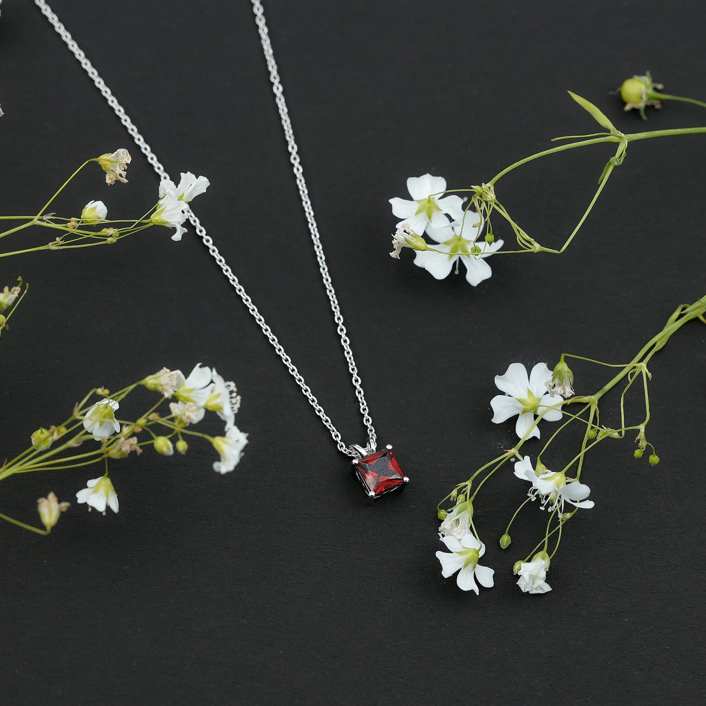 Solitaire 1.4 Carat Garnet Princess Cut Pendant Necklace with Chain