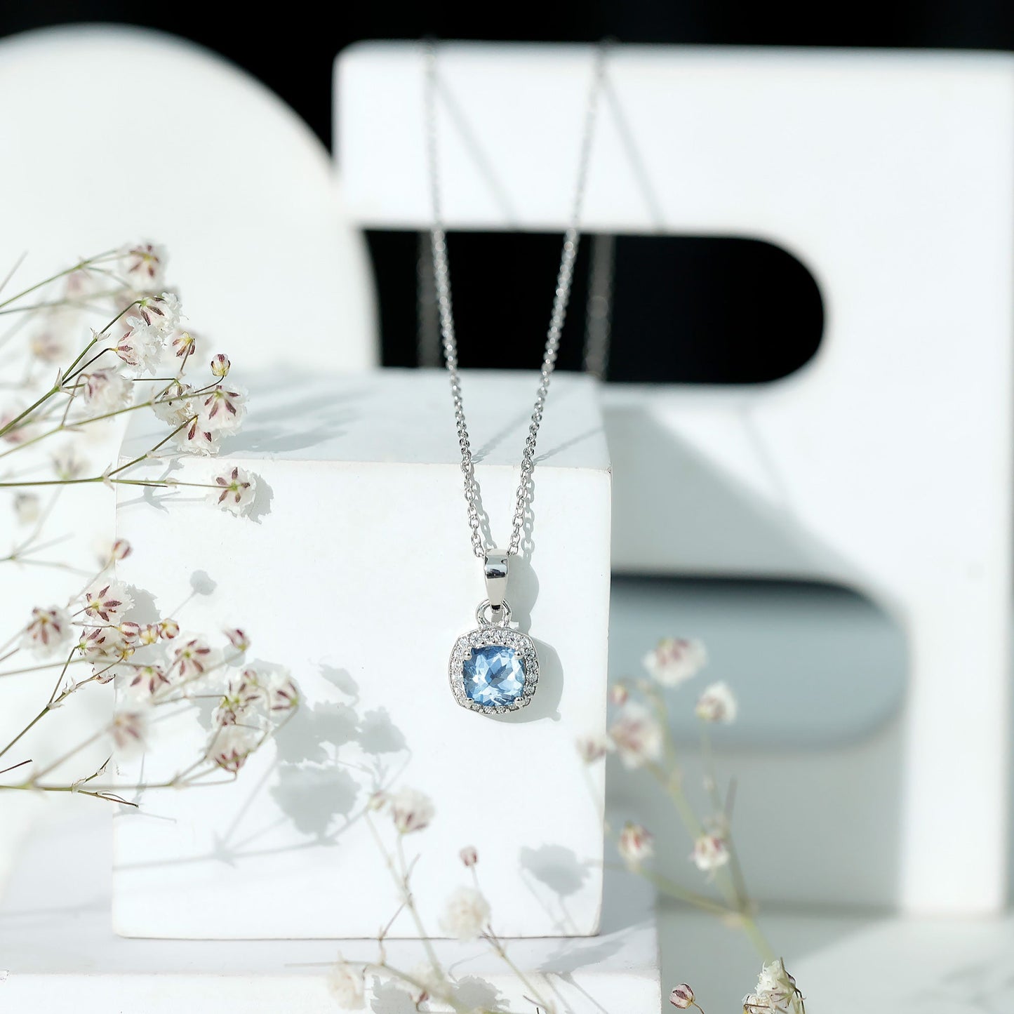 Cushion Cut 1 Carat Aquamarine Classic Necklace with Silver Chain