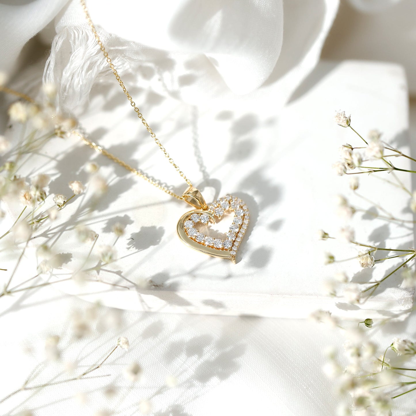 Certified Lab Grown Diamond Designer Heart Necklace For Women