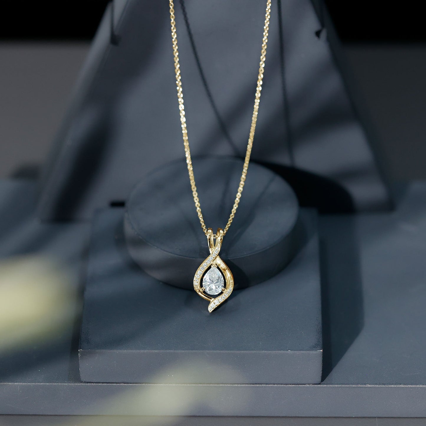Lab Grown Diamond Teardrop Bridal Wedding Necklace