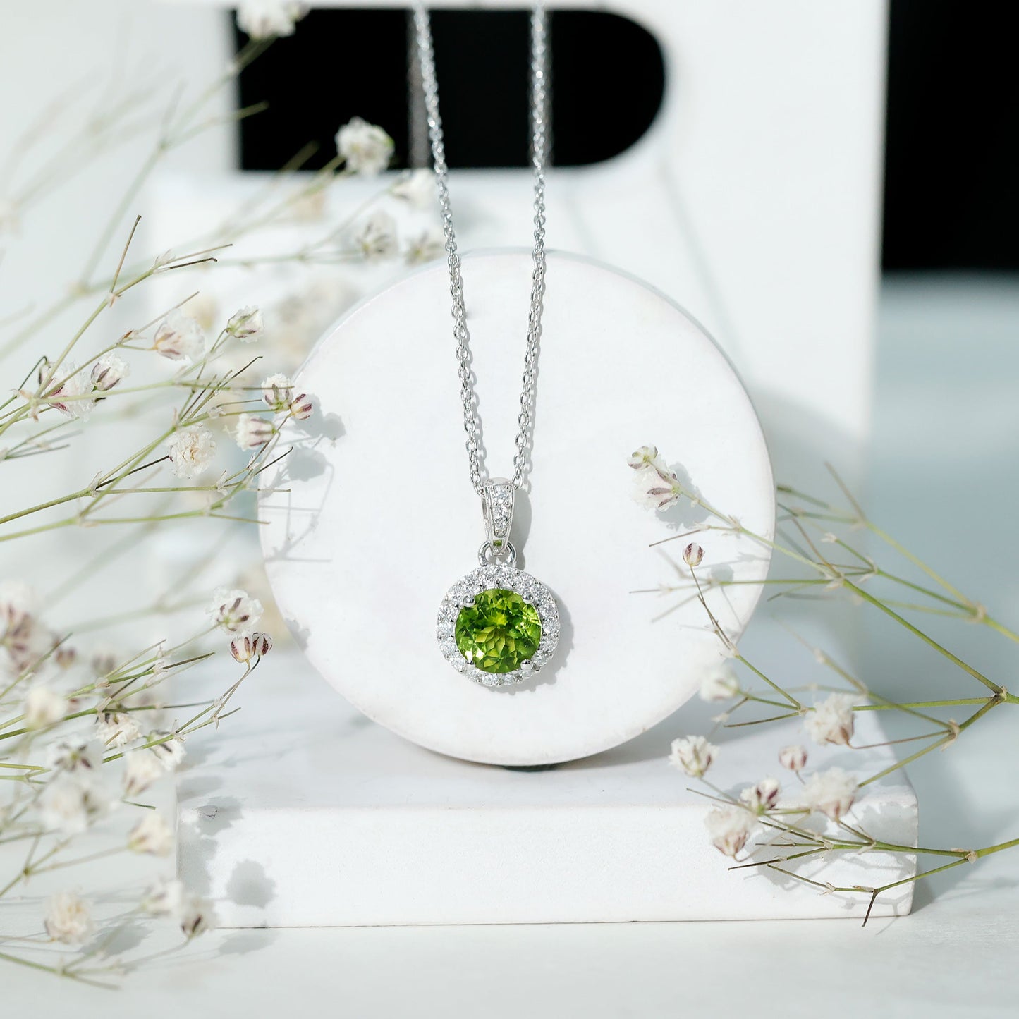Sterling Silver 2 Carat Peridot Pendant Necklace with Halo
