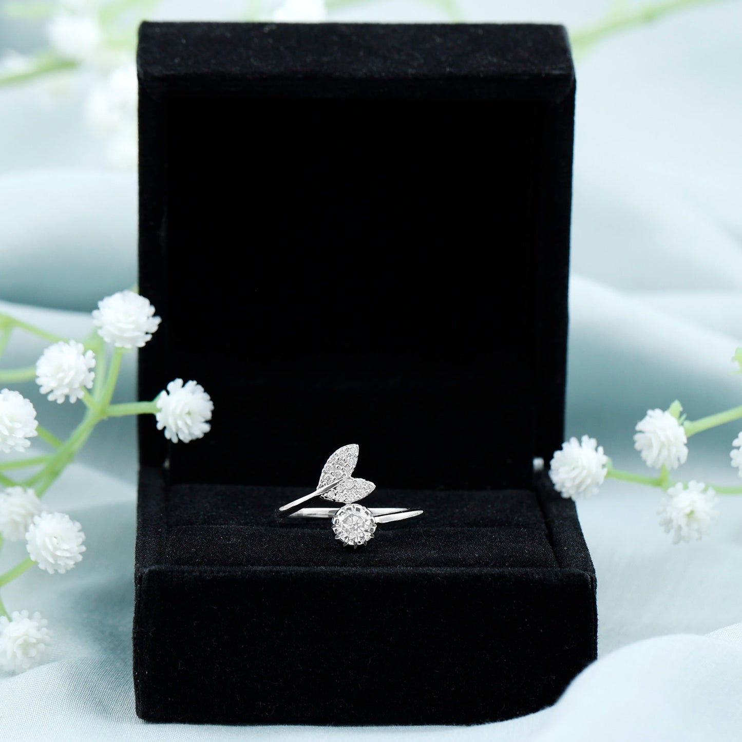 Certified 0.4 Carat Round Lab Grown Diamond Tail Cuff Ring