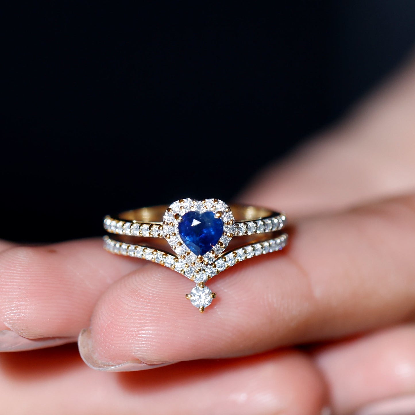 Real Heart Shape Blue Sapphire and Diamond Halo Wedding Ring Set