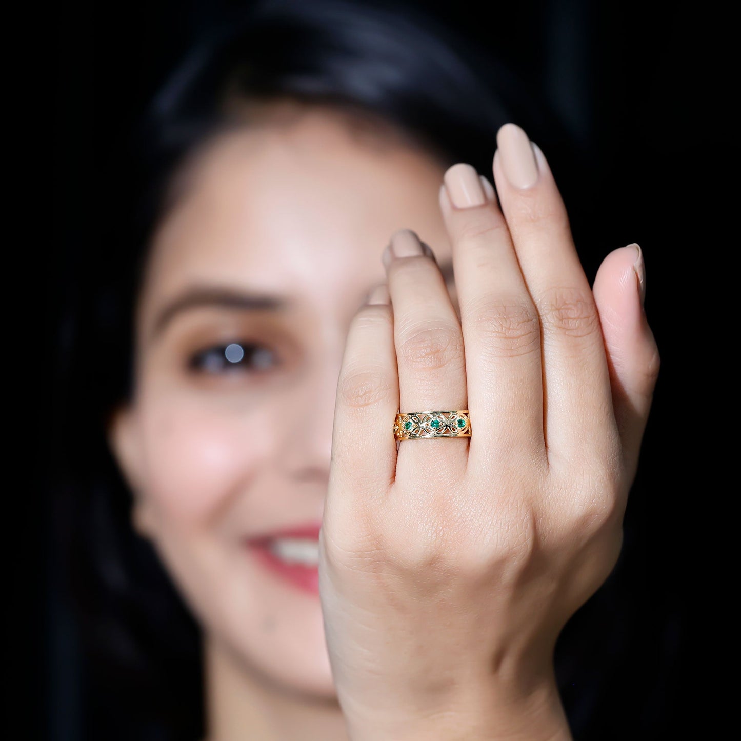 Vintage Looking Lab Grown Emerald Wedding Band for Women