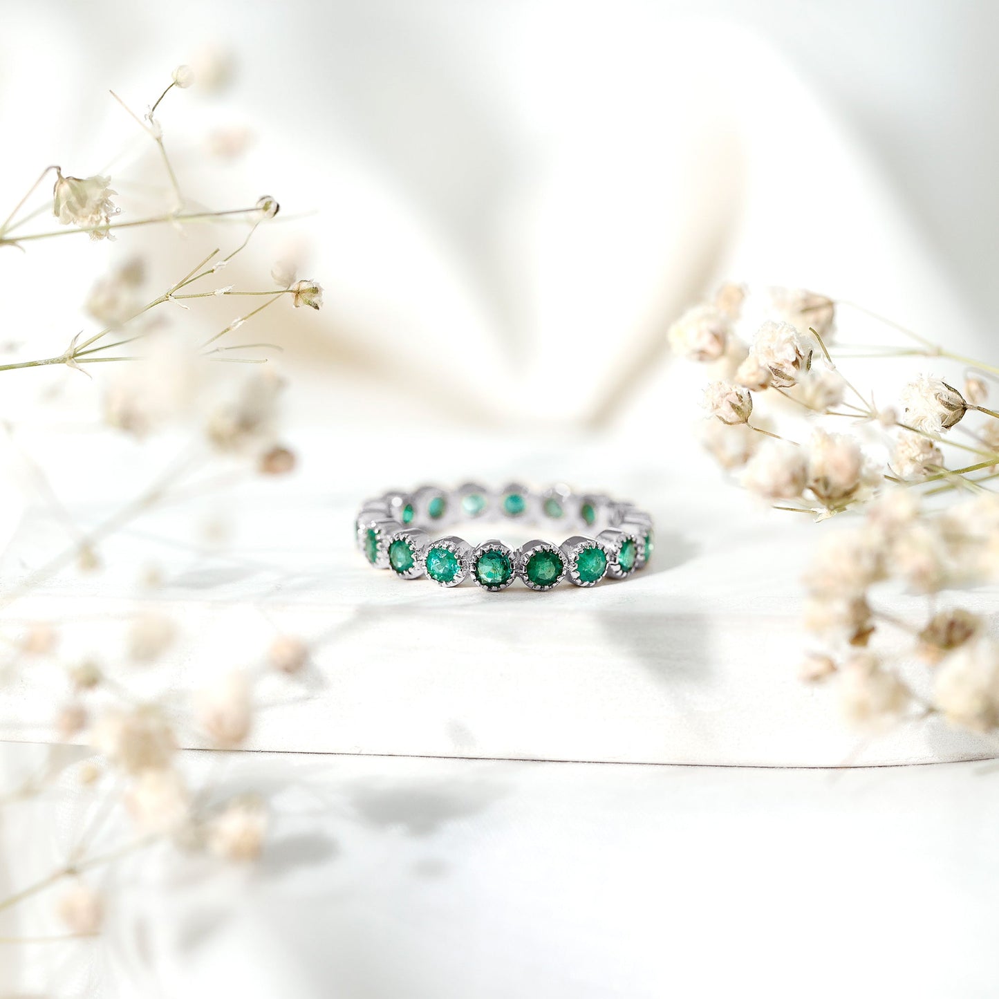 Milgrain Bezel Set Round Emerald Eternity Wedding Band