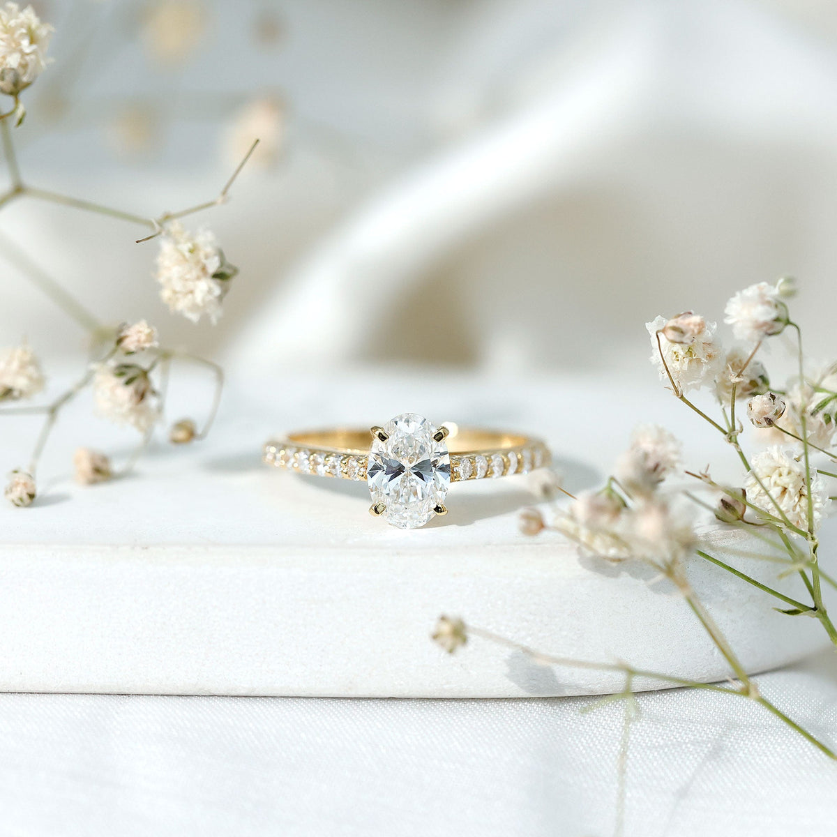 Certified Lab Grown Diamond 2 Carat Engagement Ring With Side Stones
