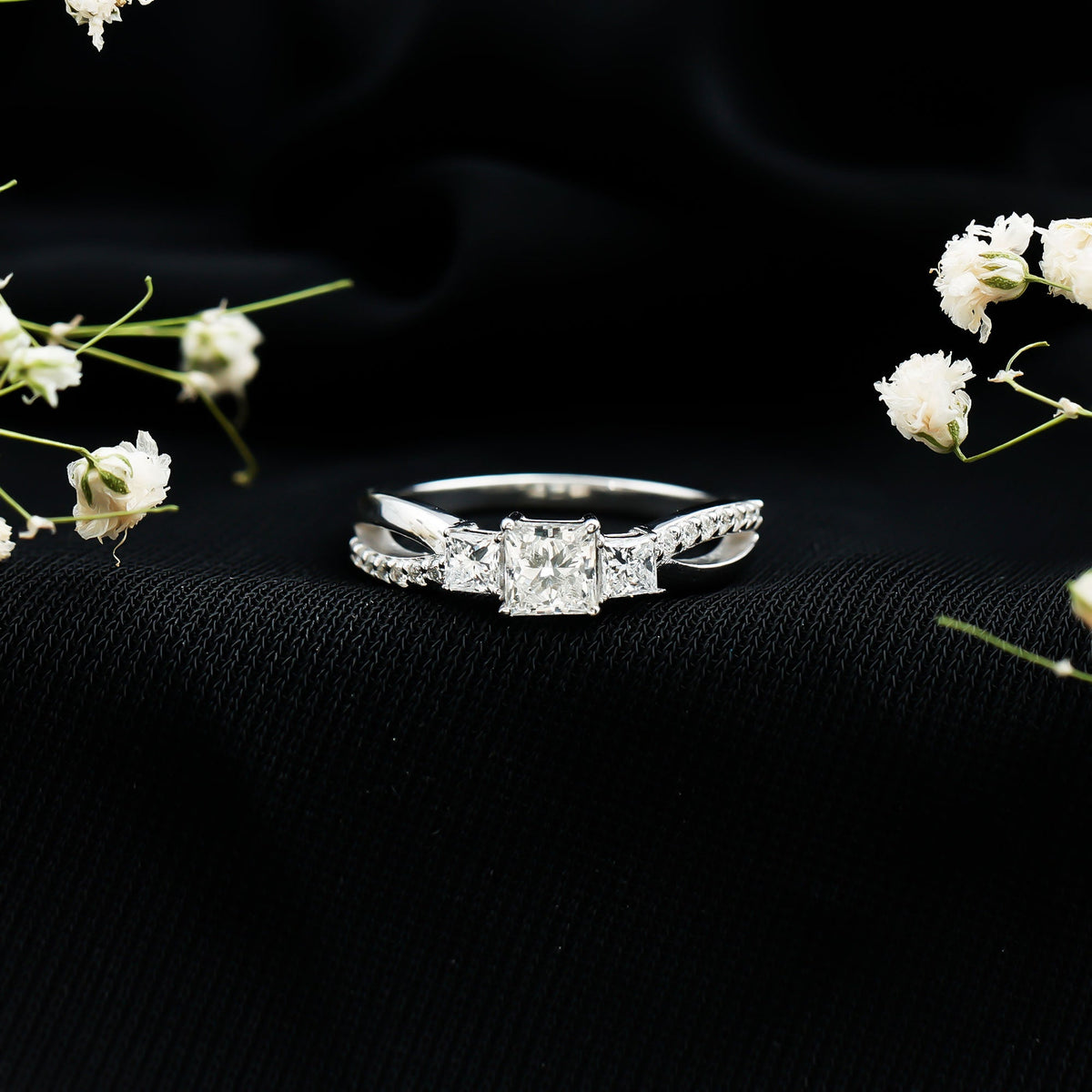 Lab Grown Diamond Three Stone Promise Ring With Split Shank