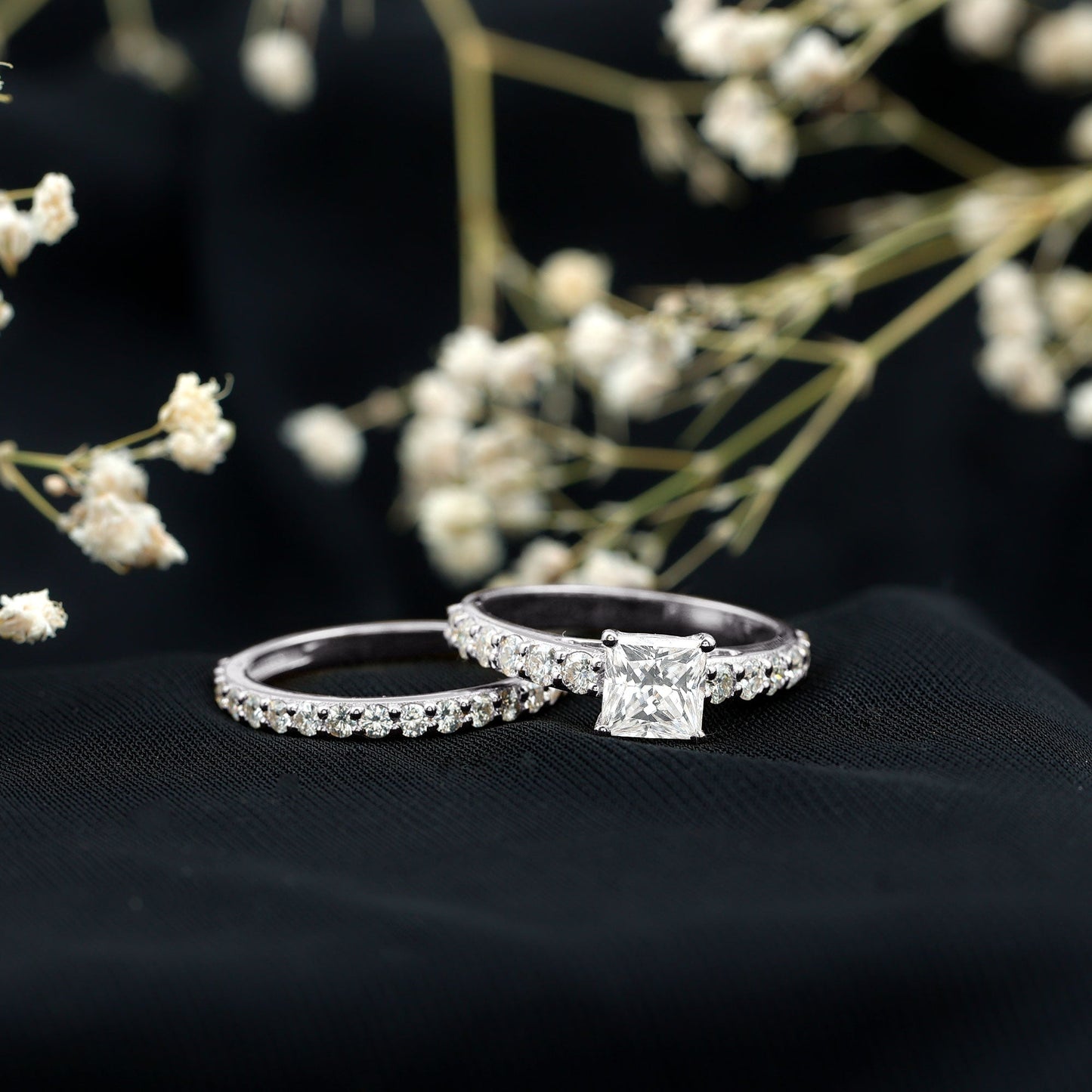 IGI Certified 1 Carat Lab Grown Diamond Princess Cut Engagement Ring with Band