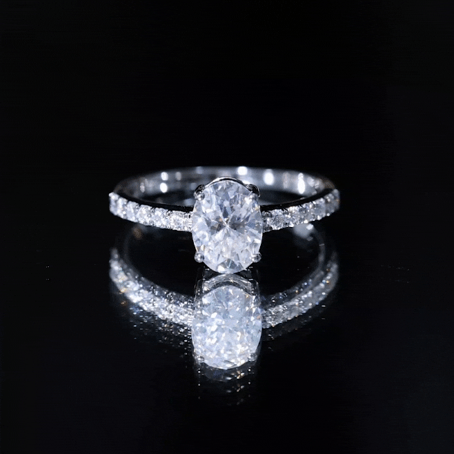 1 Carat Oval Shaped Lab Grown Diamond Engagement Ring with IGI Certificate