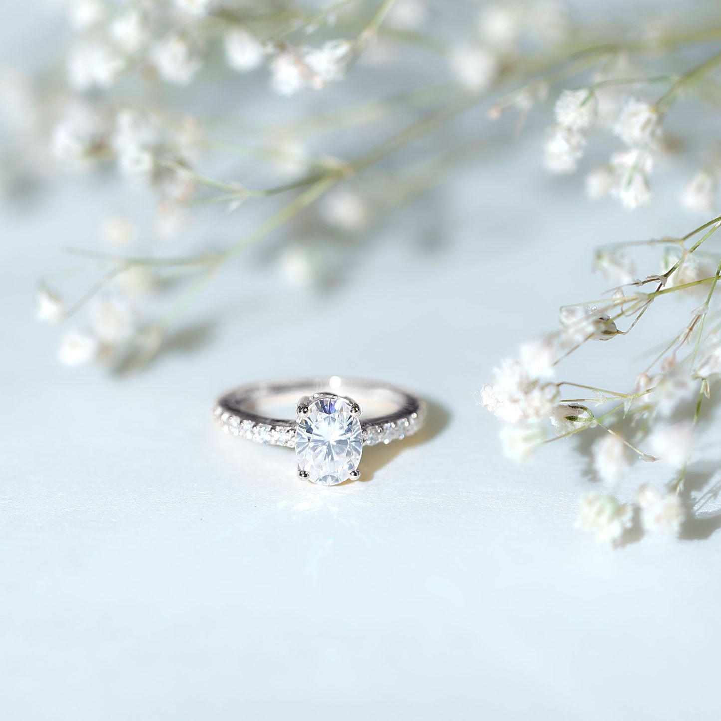 1 Carat Oval Shaped Lab Grown Diamond Engagement Ring with IGI Certificate
