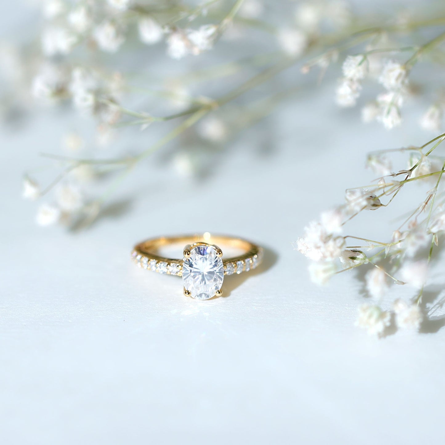 1 Carat Oval Shaped Lab Grown Diamond Engagement Ring with IGI Certificate