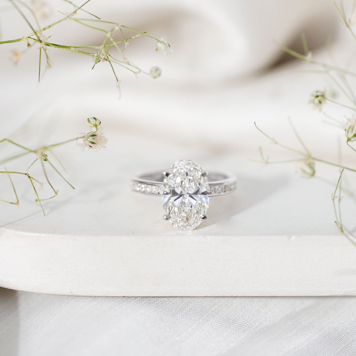 4 Carat Oval Shaped Lab Grown Diamond Huge Engagement Ring with IGI Certificate