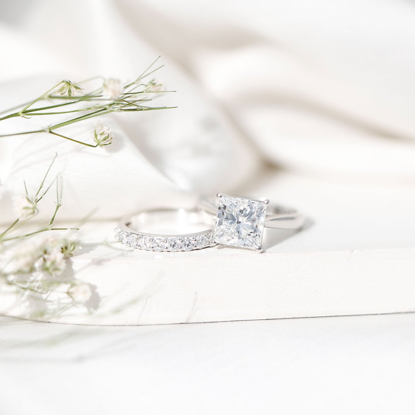 IGI Certified 4 Carat Princess Cut Lab Grown Diamond Solitaire Wedding Ring Set