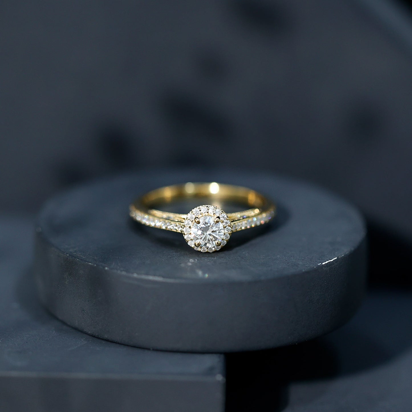 Diamond Vintage Looking Engagement Ring