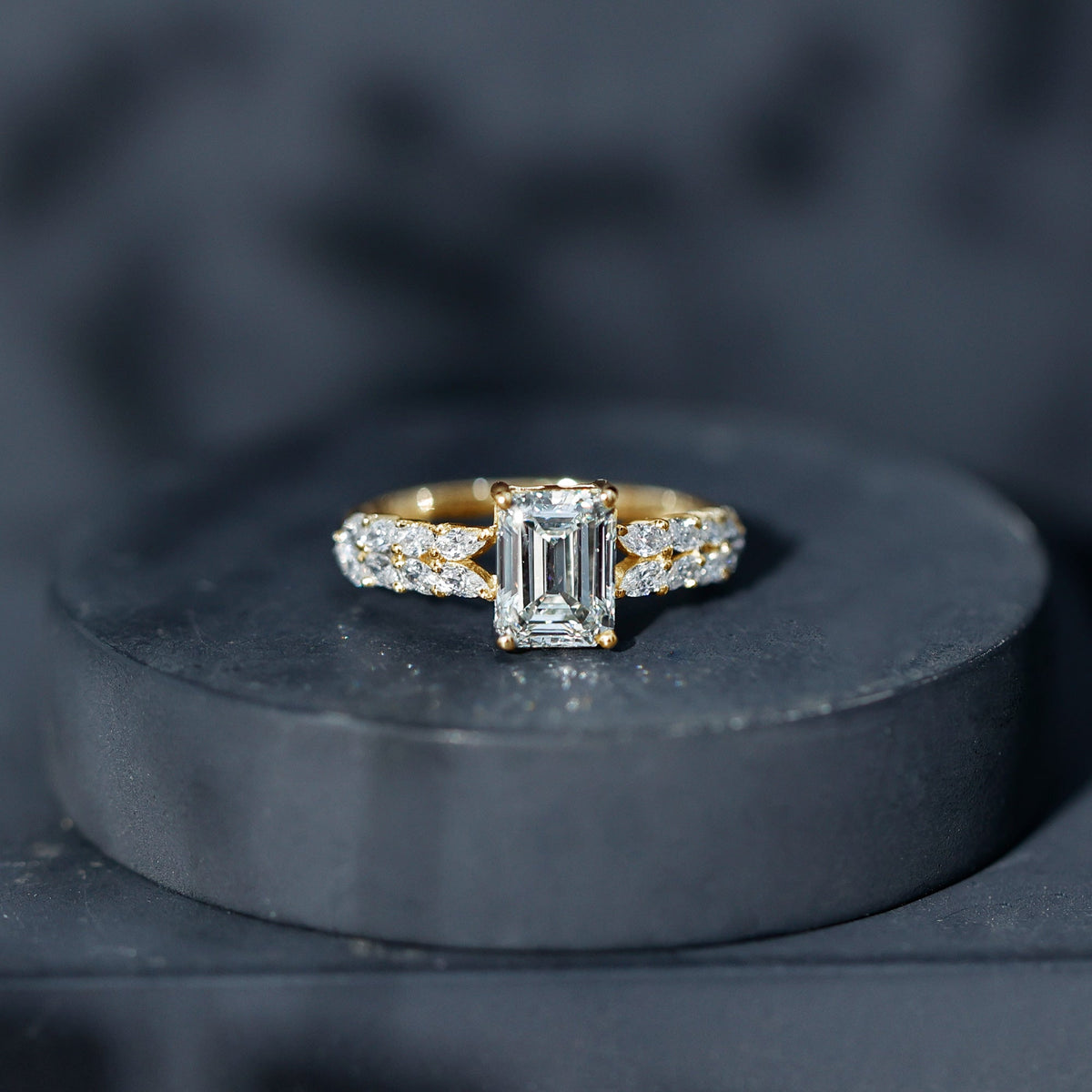 1.8 Carat Lab Grown Diamond Ring For Women With Certificate