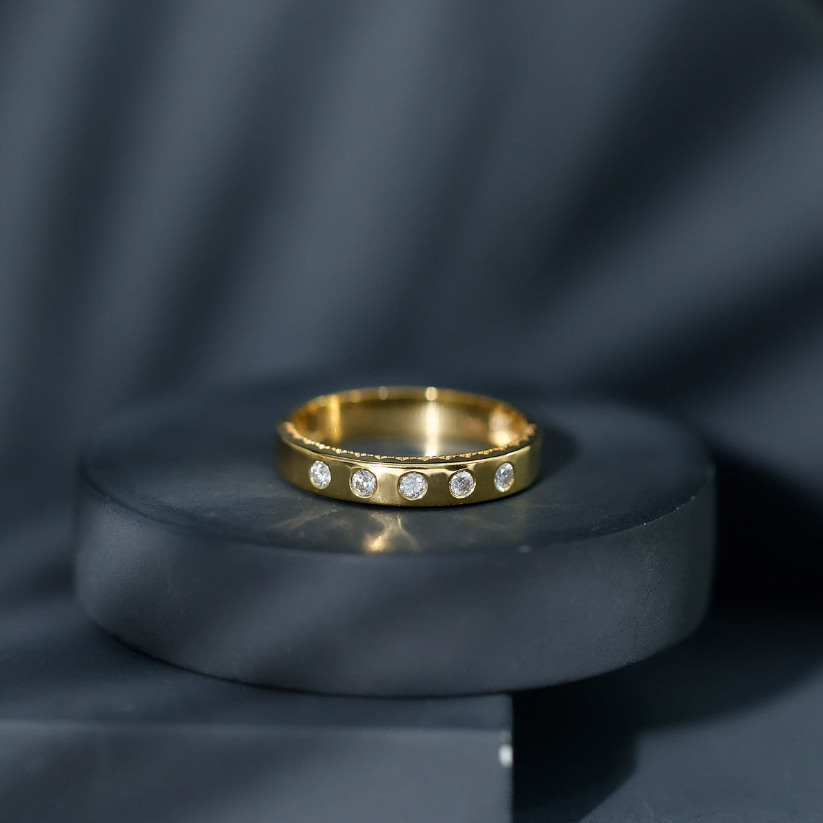 Lab Grown Diamond Wedding Ring for Men With Gypsy Setting