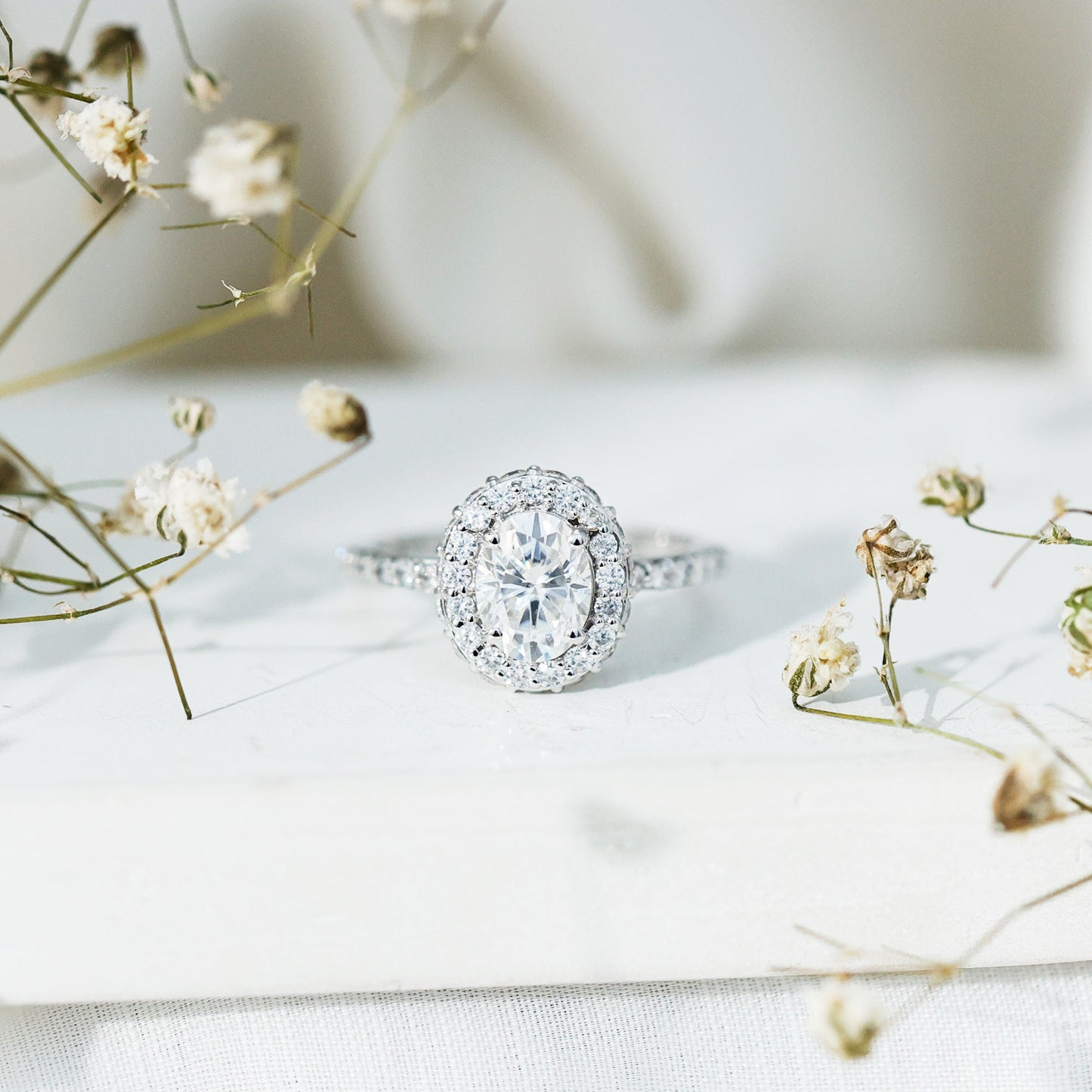 Certified 1.2 Carat Lab Grown Diamond Oval Shape Engagement Ring
