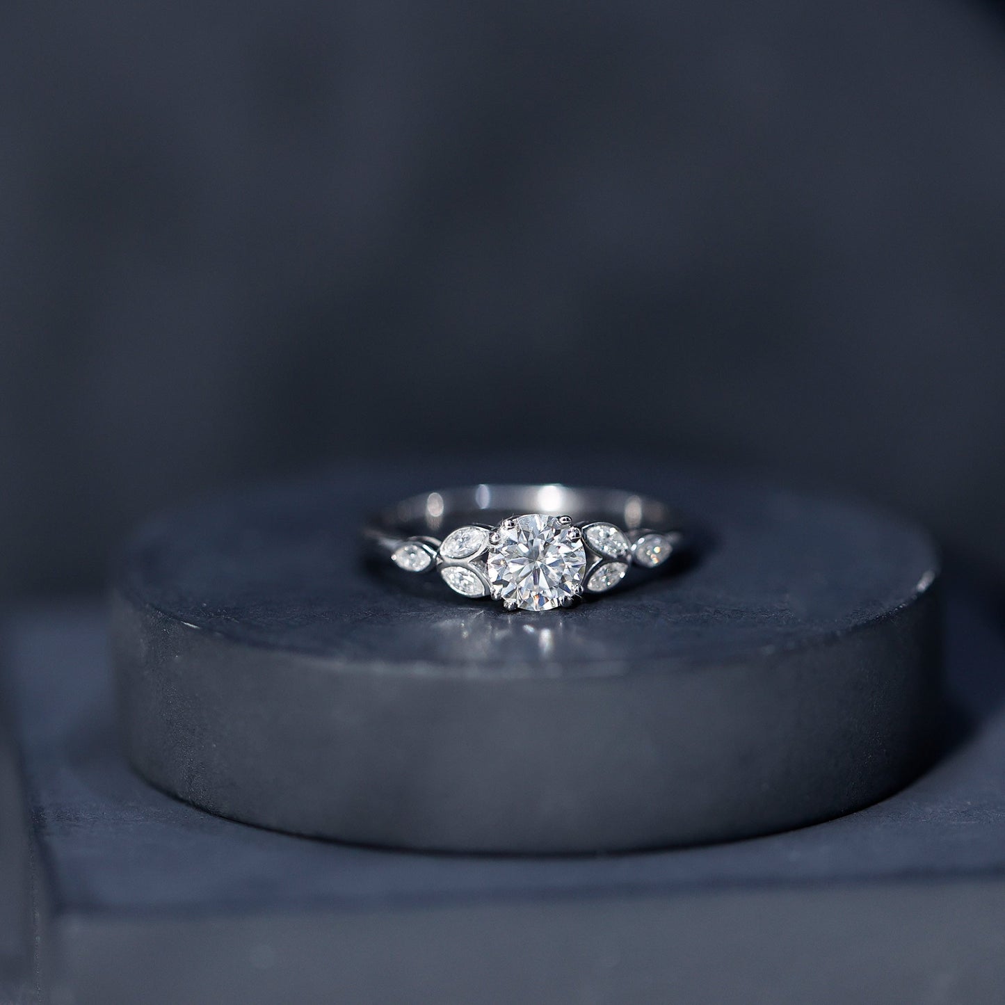 Certified 0.9 Carat Round Diamond Promise Engagement Ring For Her
