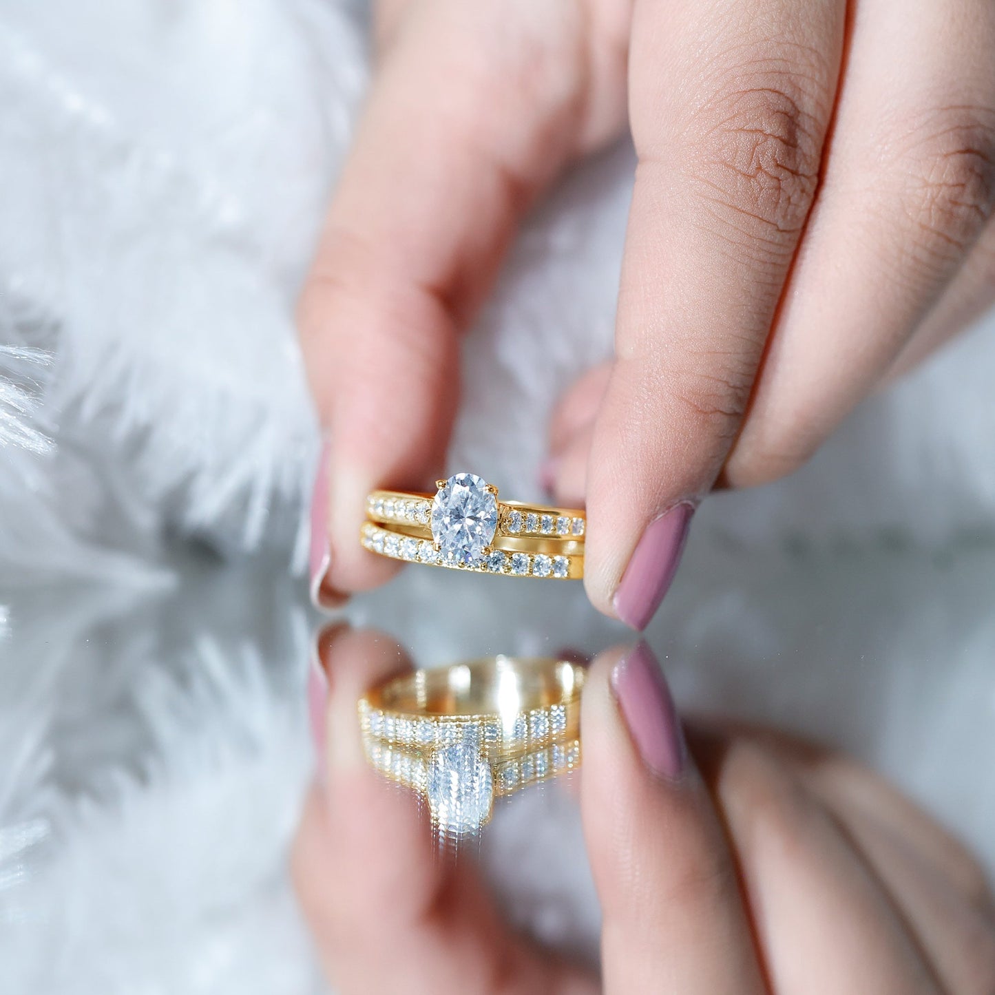Oval Shaped 1 Carat Lab Grown Diamond Bridal Ring Set with IGI Certificate